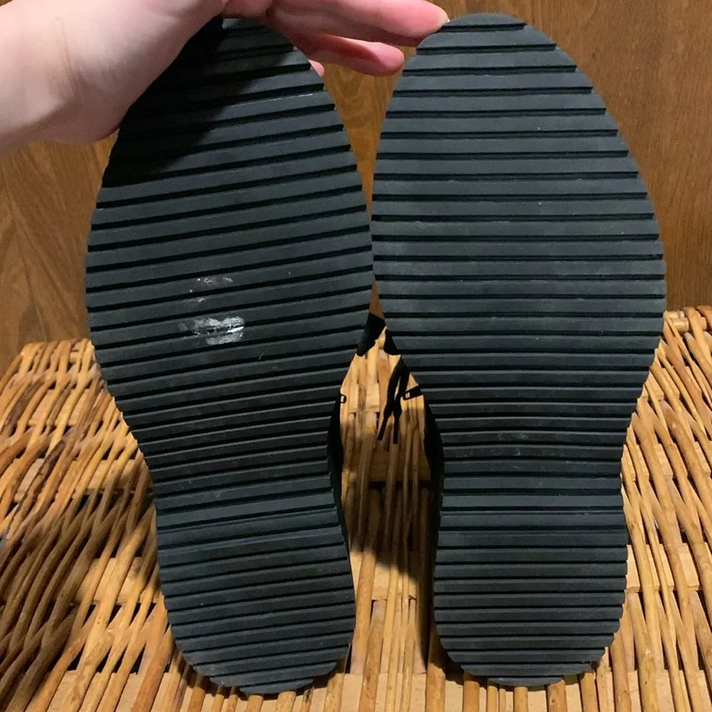 Madden Girl Chunky Combat Boots - Picture 4 of 7